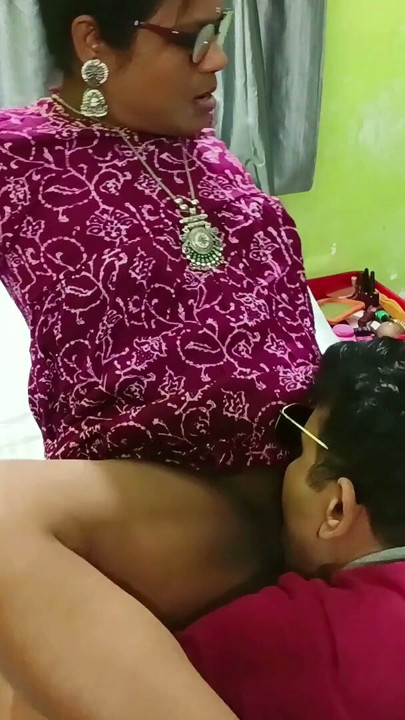 Tamil Cute Professor Sudha Fucking Secretly with Principal | Clip 1