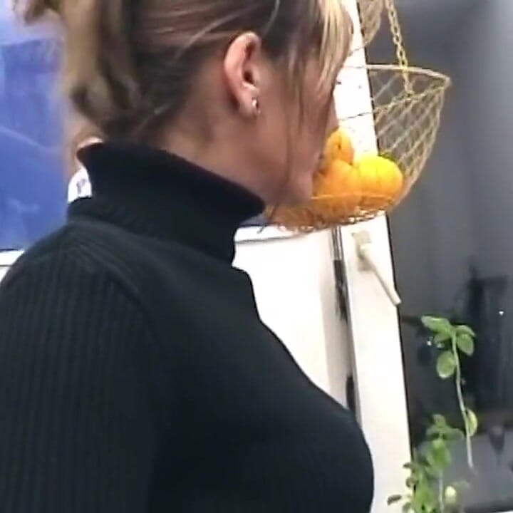 Mature Blonde Dildos Wet Pussy Till Clenching Orgasm