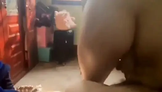 Stepsister seduces with a sexy body and wants to in bed