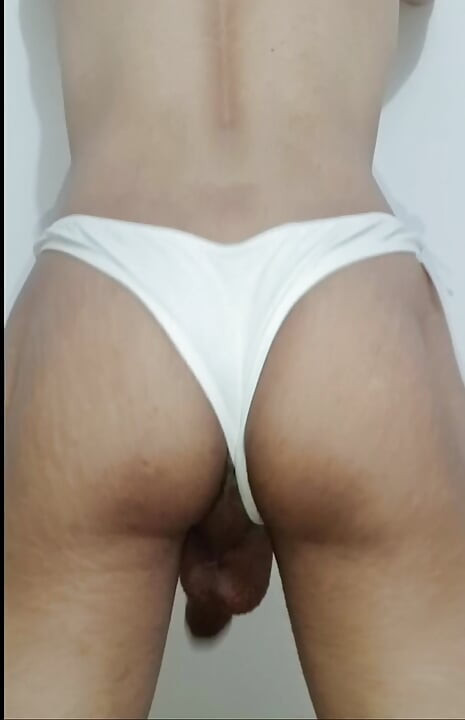 MOJA GUZA SAMO ŽELI IMATI VELIKI KURAC I ŽILU UNUTRA, ŽELIM DA ME KAZNIŠ, VRUĆI PEDER I POKORNA