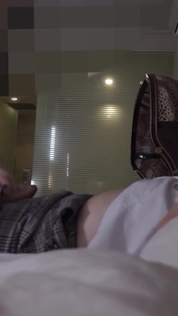 女装コスプレイヤーに、高校の制服着せてSEX 5 | 클립 1