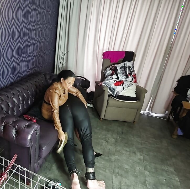 islipper spanking for Hubby slave