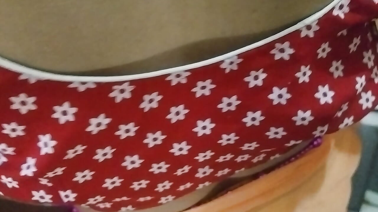 Sexy lady ki dance garam chut ki masti