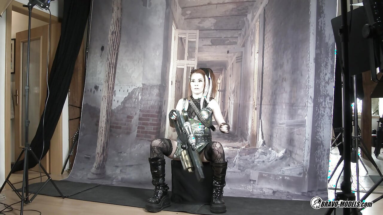 Kaira Love - 437 - Photoshoot Backstage