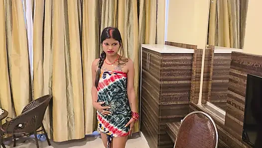Desi Indian House wife ko husband ne baathroom main bahut pela