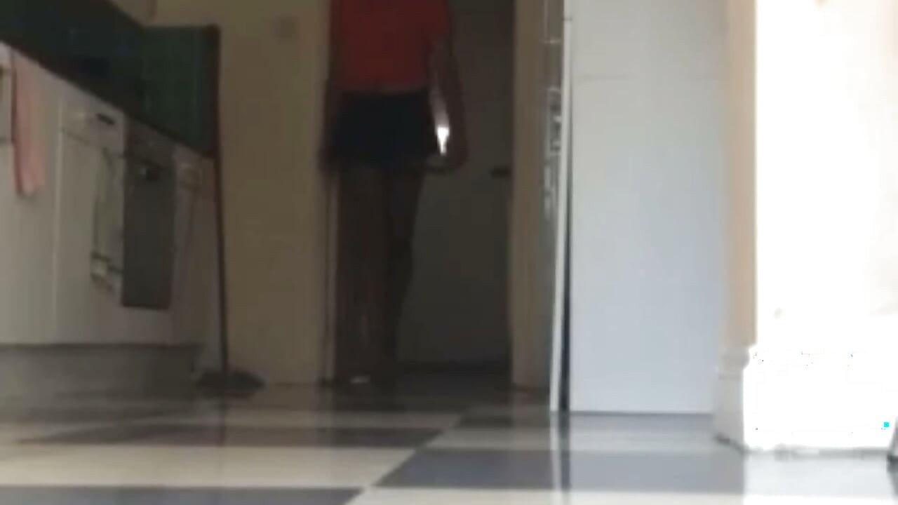 Topuklu Ayakkabılarla Yürümek
