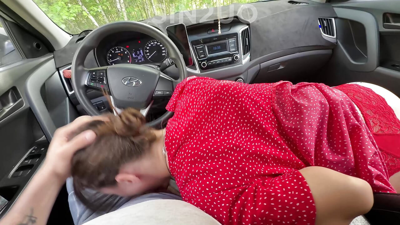 Knullade en främling precis i bilen.