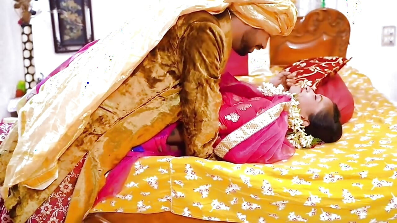 Malik ne muze kutta bna kar khub choda jabbardasti hard-core sex