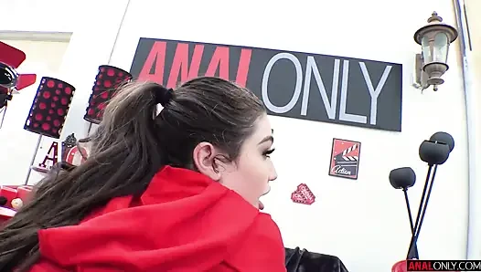 Lily’s Anal Special