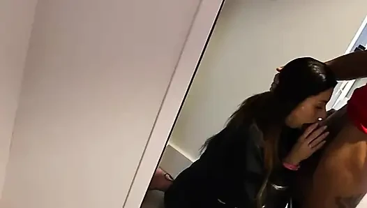 BBC fickt mich im hotel, während ich auf mein zimmer warte