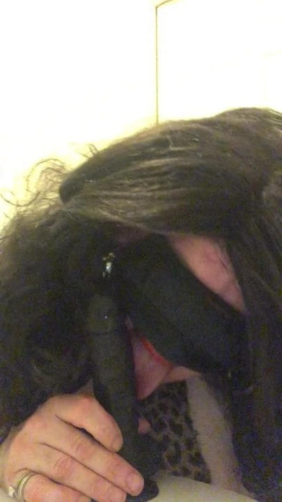 Sissy Milf practicing on her Dildo