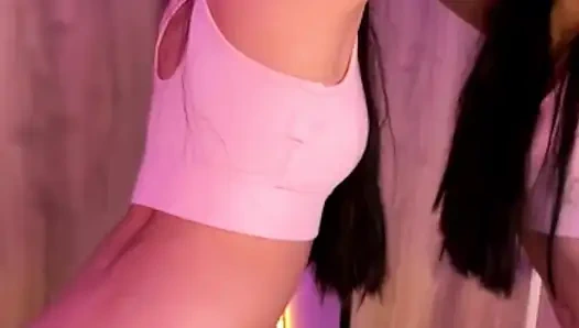 Streaming malam hari! Temui aku dong