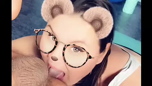 Surprise Rimjob from Onlyfans milf MaryDiFree