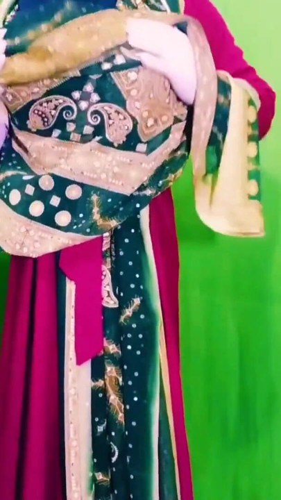 Desi Pakistani hijabi woman | Clip 1