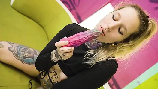 ALT blonde girl with TATTOOS masturbate with crazy TOYS