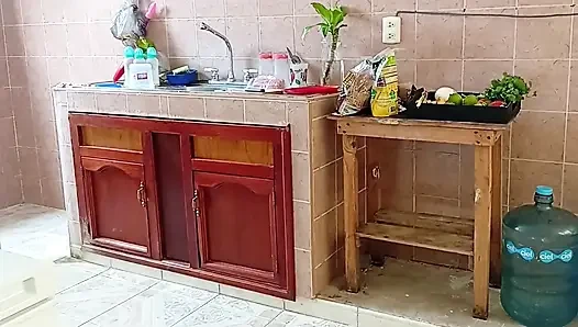 Chubby Stepmother Washes and Cleans the Kitchen