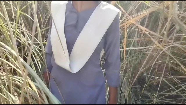 Indian  village desi school girl sex in jungle