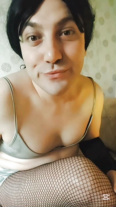 Alien Femboy Kitty Cross Pretty Attractive Butt