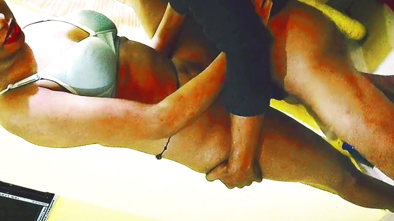 Indian hot milf Bhabhi outdoor sex! Hot fucking sex with hindi I like how my stepsister gives me a rich blowjob We fuck hard.