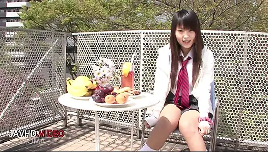 Ryo Asaka: Erregter teenager nimmt nach langem tag der sehnsucht dampfende dusche