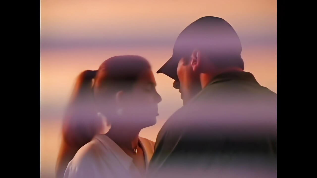 अद्भुत सुंदर युवा लड़की गड़बड़ में उसकी प्यारी छोटी चूत