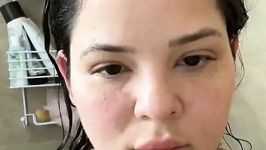 Live streaming bareng dani valentina