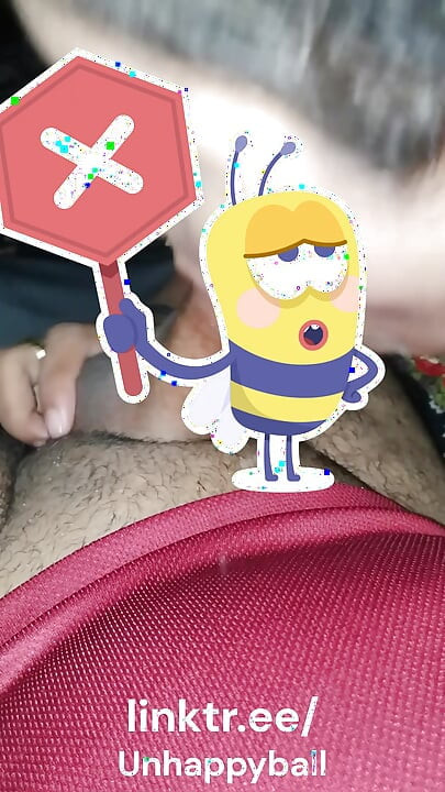 Sana blew her husband's dick, and her sperm in her hands...