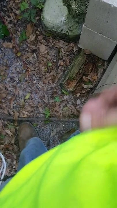 Sikanie, a następnie szarpanie się