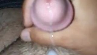 A friend cums for me in slow motion