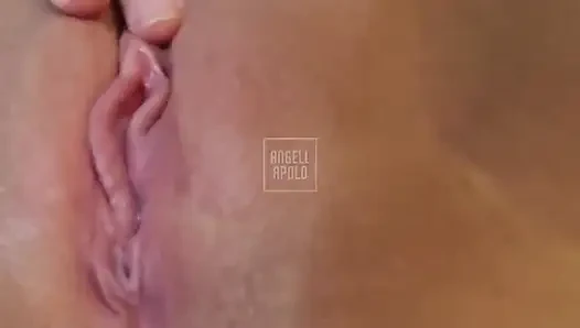 Istri Nakal Suka Bersenang-senang Sendirian