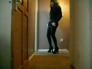 crossdresser cum