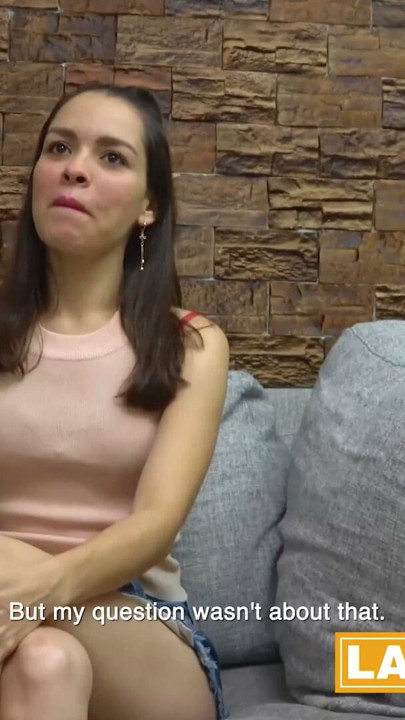 18yo walks in another girl sucking cock in the middle of an interview | Clip 1