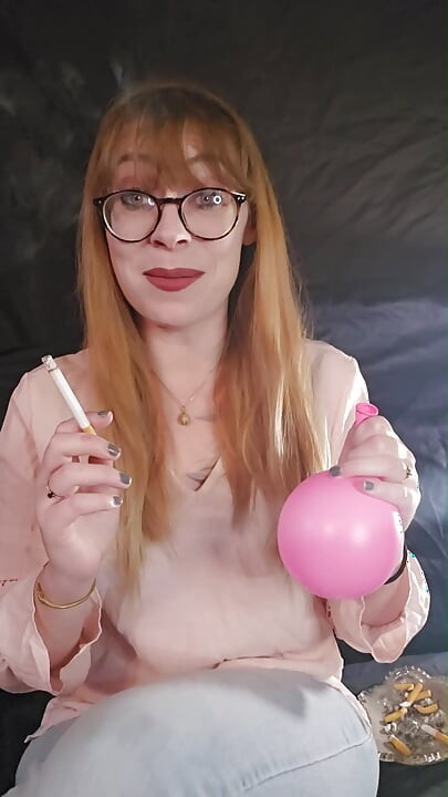 Smoking Fetish and Balloons - How much smoke is in my lungs?