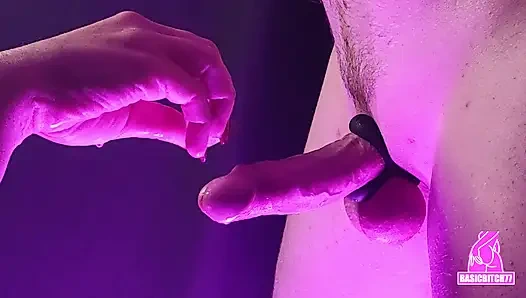 Sert boşalmadan önce buzla azdırıyor