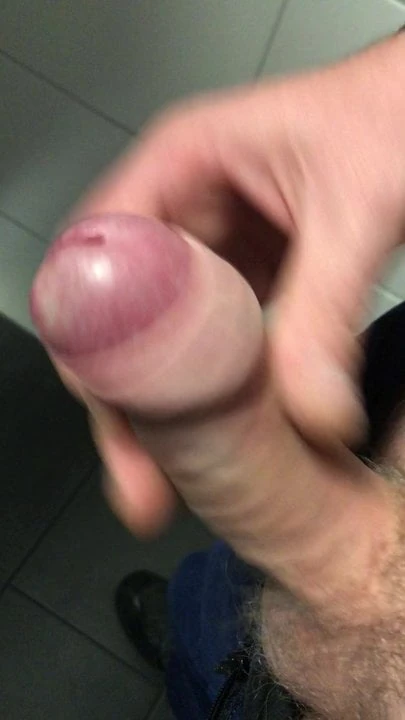 Jerking off , Handjob 2