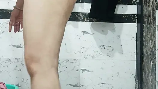 Priya Bhabi Hot Bath Show