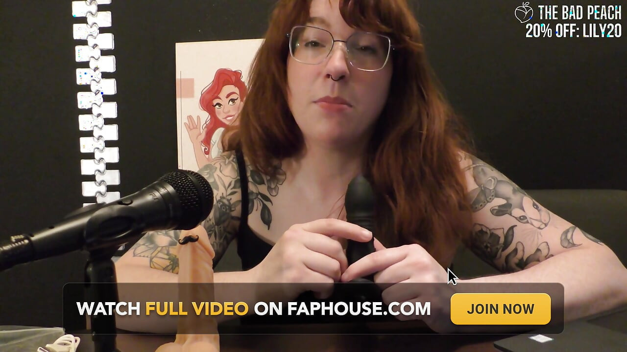 NSFW Review of a Remote Control Thrusting Prostate Massager From the Bad Peach