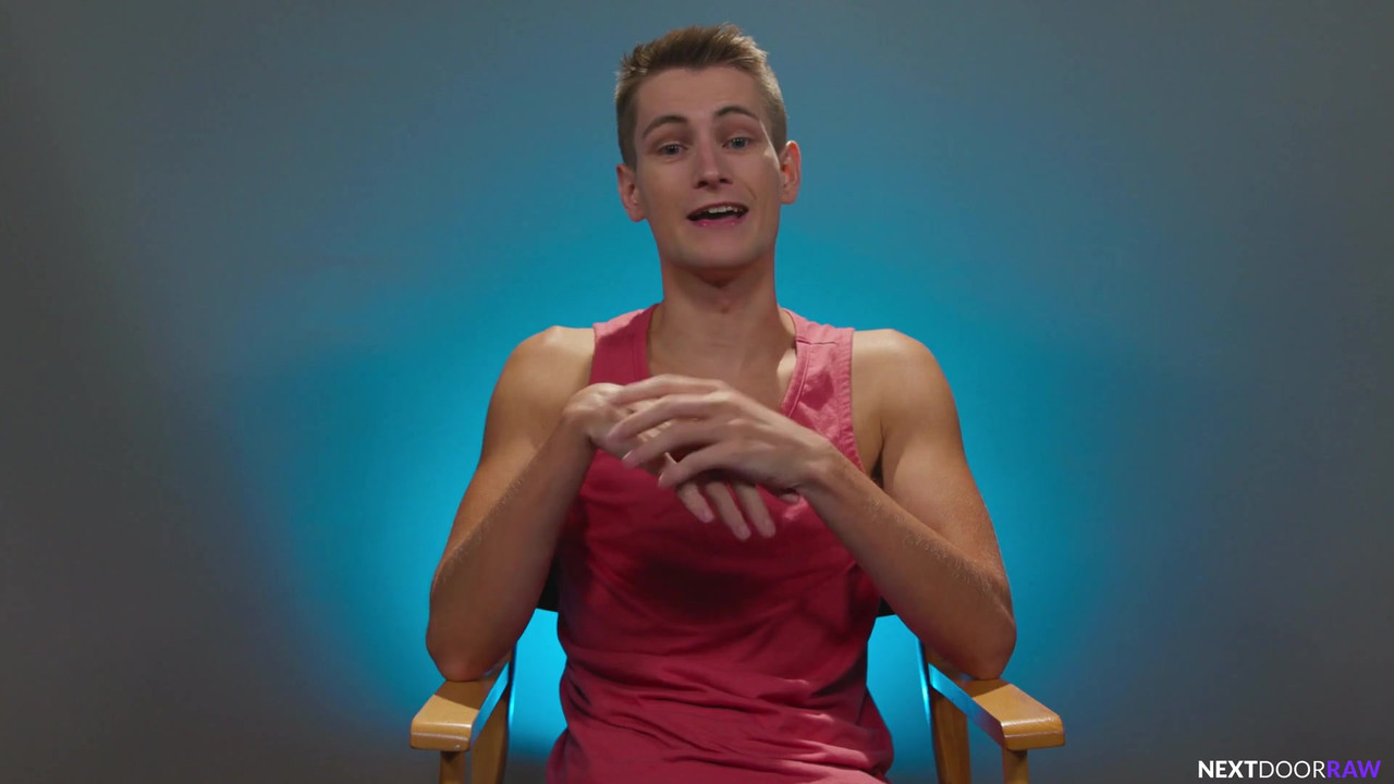 华丽的twnk性感翻转乱搞现实生活中的tatted BF大屁股