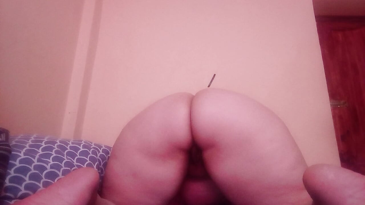 لاتينية غنية مثالية بزاز مثالية
