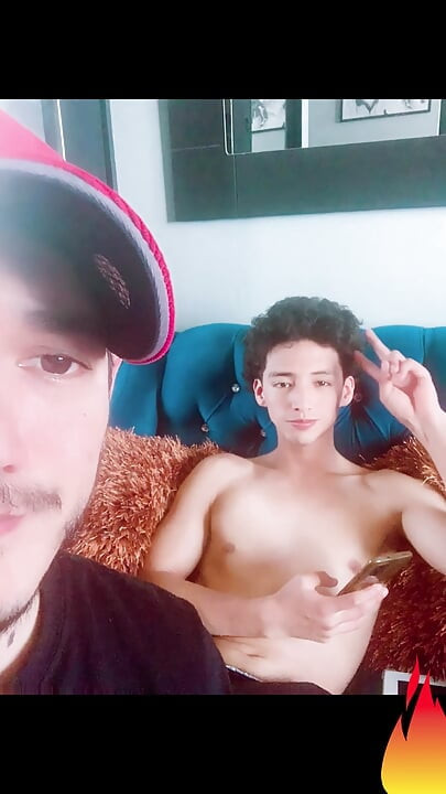 Mladi strani dečko prvi put prisustvuje audiciji za kasting