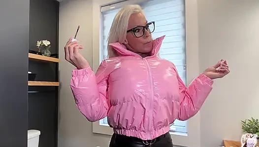 Volles video! Glänzende Geschwollene Jacke Expansionyes, heute ist ein kälterer Tag und wer sagt kalt, sagt Puffy Jacke!