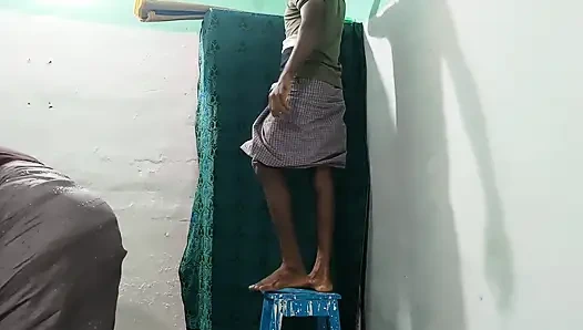 Anal seks penisimi olgun sırt deliğine sokuyorum