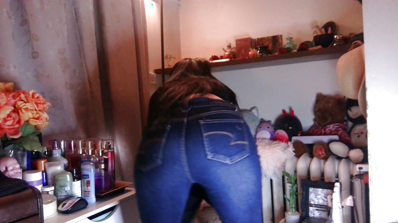 My Ass Looks Good in Jeans