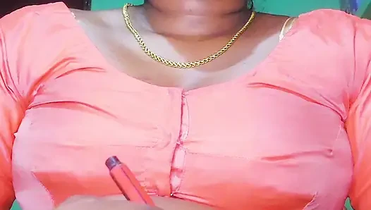 Sexy Girl In Hot boobs Video Viral
