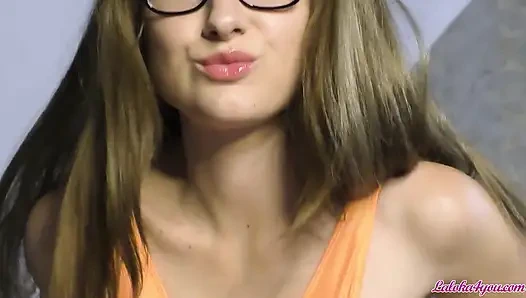 Student in pantyhose blowjob and had passionate sex - cumshot