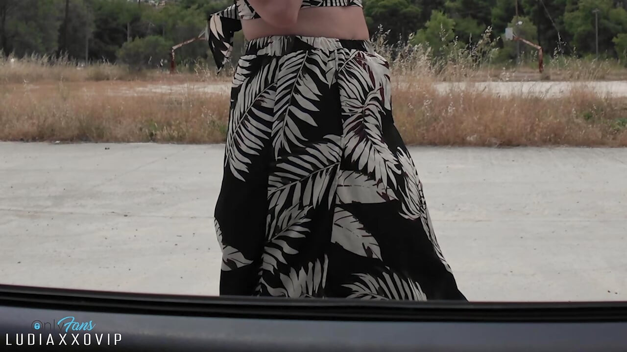 Innocent Hitchhiker asked for help and got a ride home and a pussy rubbing orgams