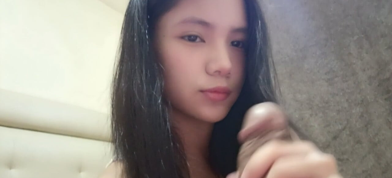 CUTE STEP DAUGHTER FUCKED BY STEPDAD