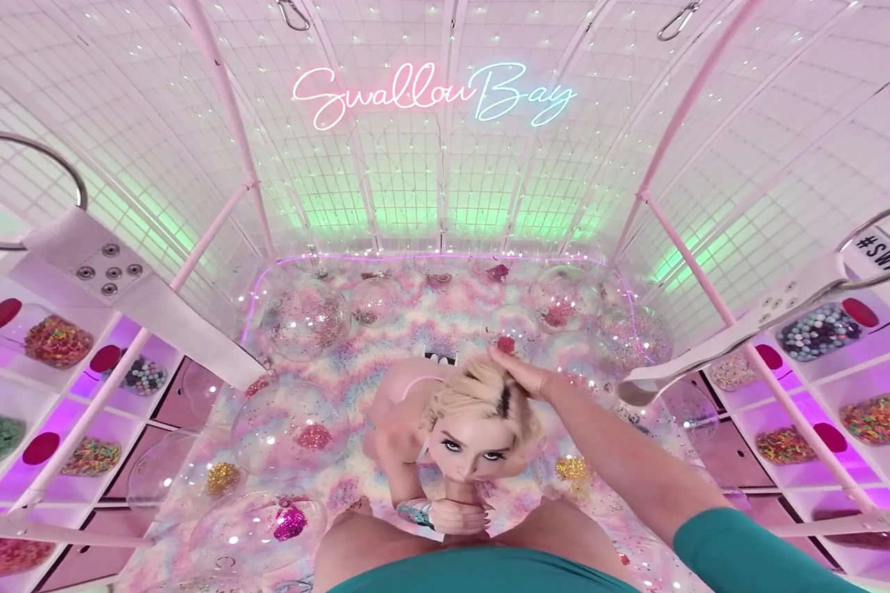 Lexi's Wet Pussy Is Ready for VR Big Cock