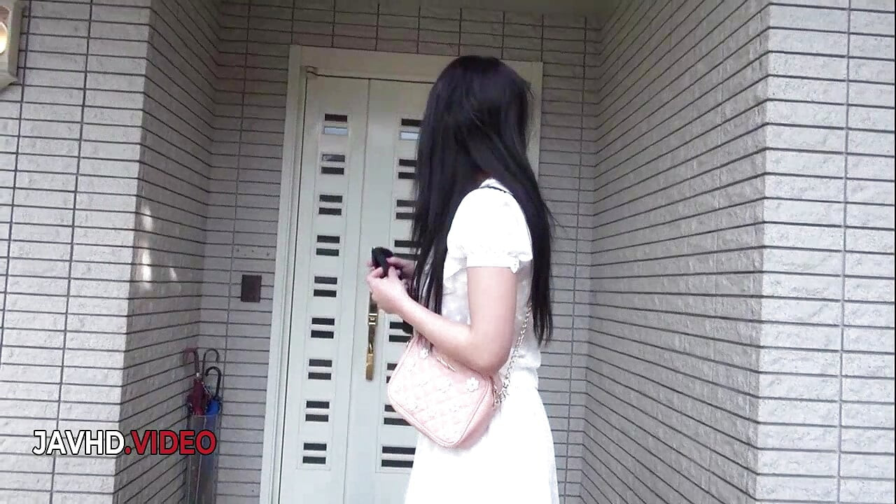 Vedeta JAV sexy Risa Shimizu este pedepsită dur cu futai insistent