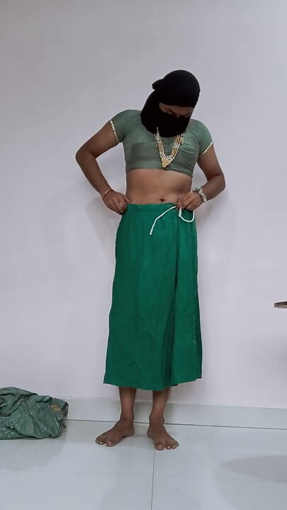 Gujrati style saree wearing